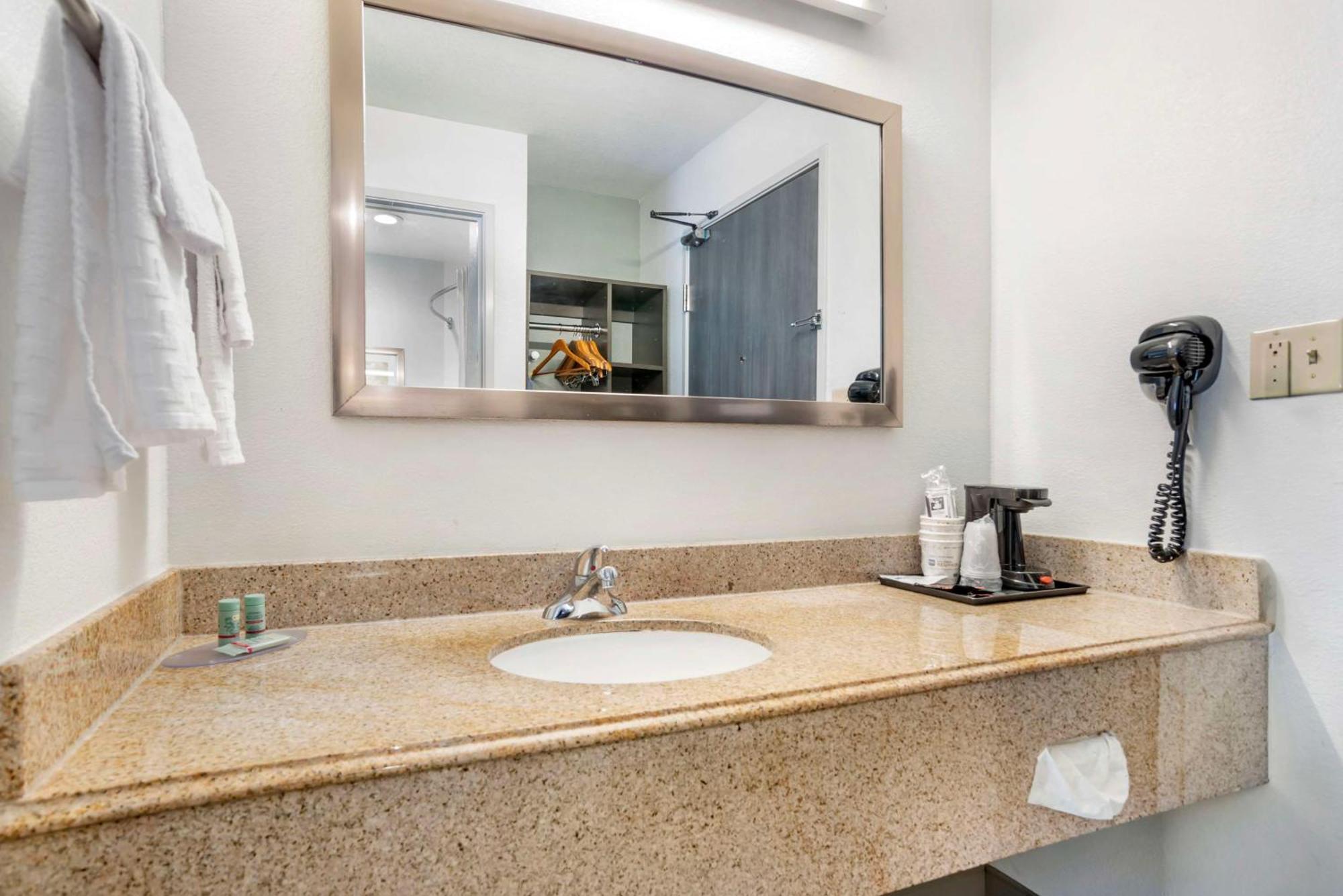 Best Western Montgomery I-85 North Bagian luar foto
